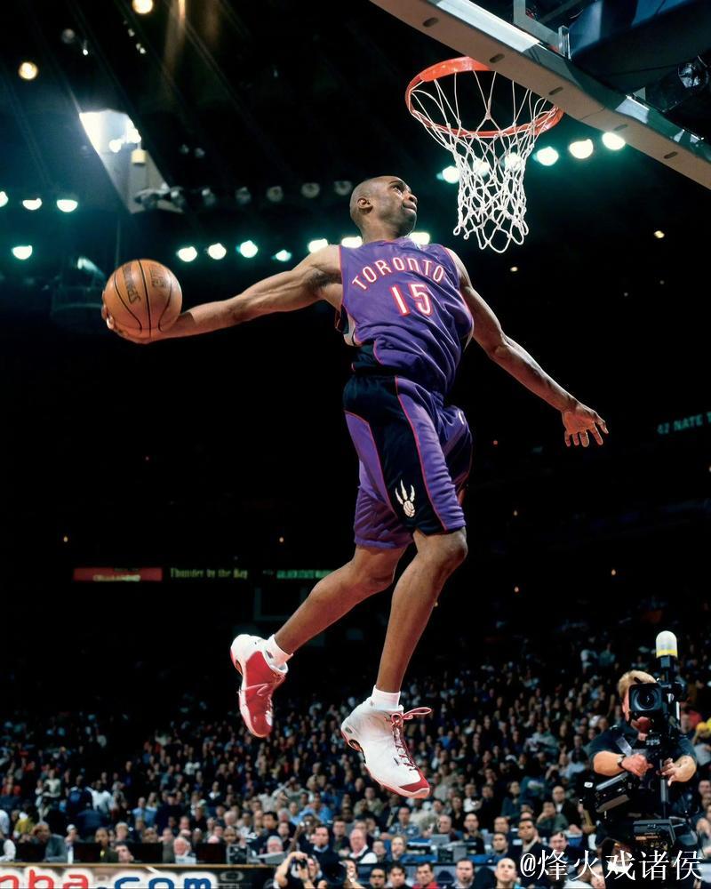 卡特球衣退役仪式后猛龙险胜国王终结4连败,灰熊击败76人 卡特球衣退役仪式后猛龙险胜国王终结4连败,灰熊击败76人