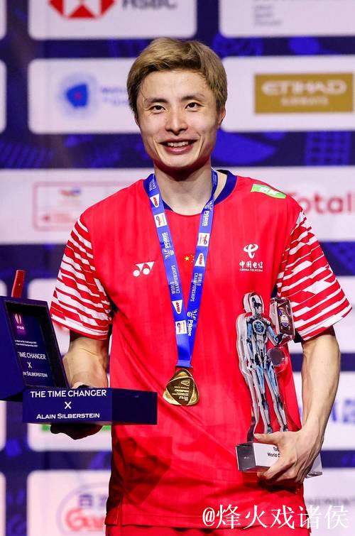 石宇奇力克翁泓阳 闯入世锦赛半决赛 石宇奇力克翁泓阳 闯入世锦赛半决赛