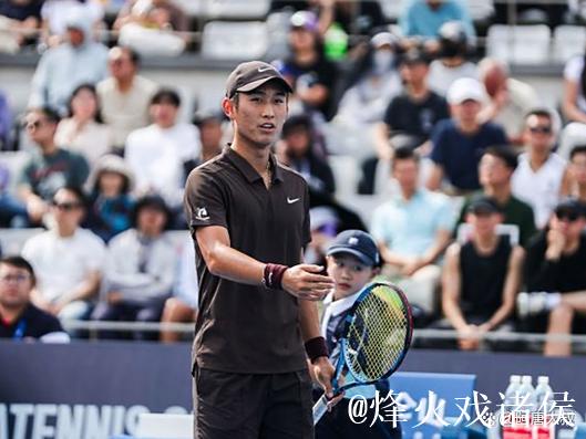 ATP上海大师赛:商竣程力克科瓦切维奇取得首胜 ATP上海大师赛:商竣程力克科瓦切维奇取得首胜
